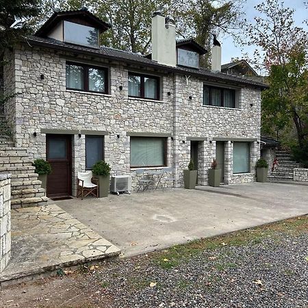 River Country Kalavryta Exterior foto