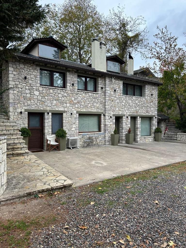 River Country Kalavryta Exterior foto